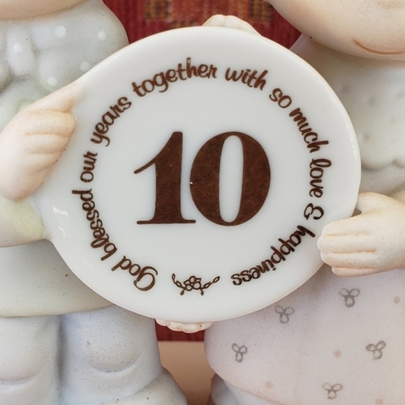 PRECIOUS MOMENT - Picture 6 of 7